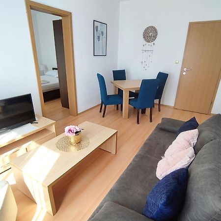 New Line Village Apartments ซันนีบีช ภายนอก รูปภาพ